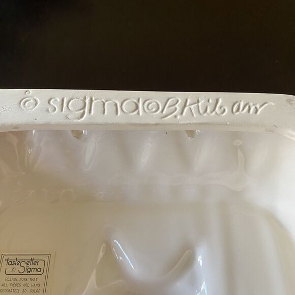 Sigma by Tastesetter ~ Kliban Cat Ceramic Wall Hanging Mold Black ~ White ~ Red - Picture 5 of 8